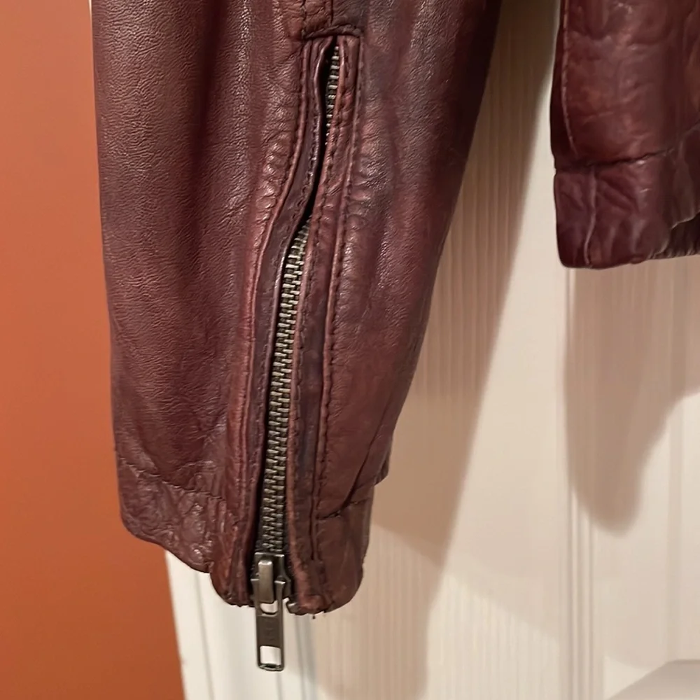 Cole Haan Mens Leather-Lambskin Jacket. Never Worn NWOT. Size XL.  Super Soft.